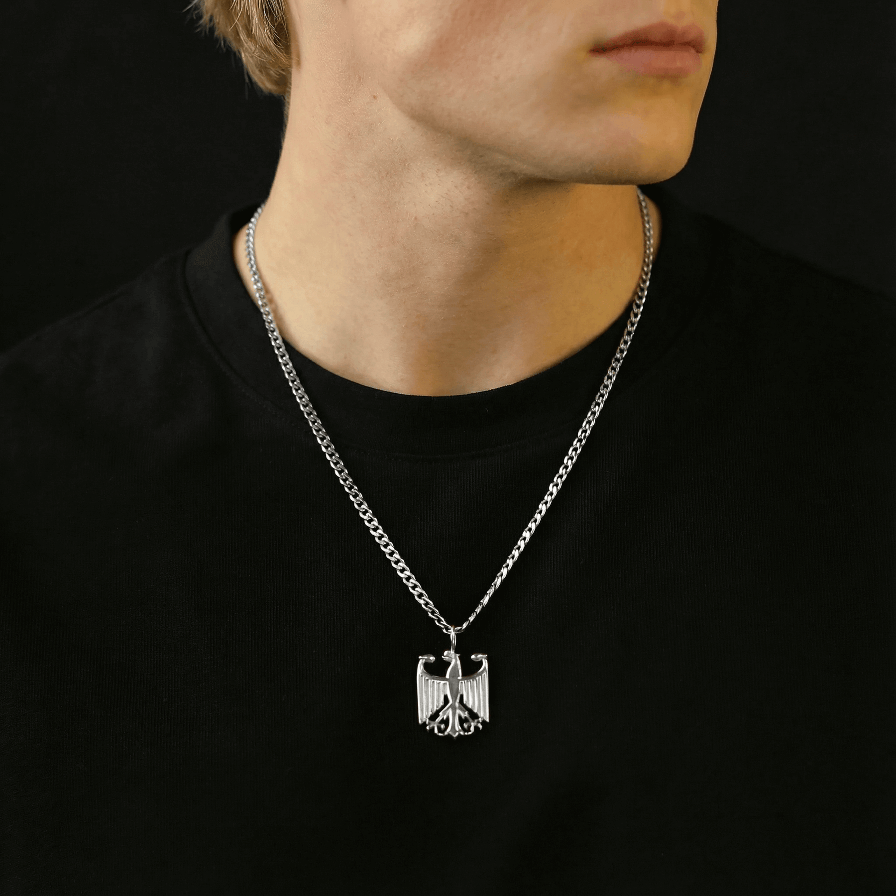 Deutschland Wappen Kette Herren am Model