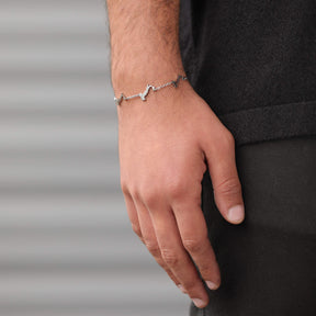 Italien Landkarten Armband getragen am Model