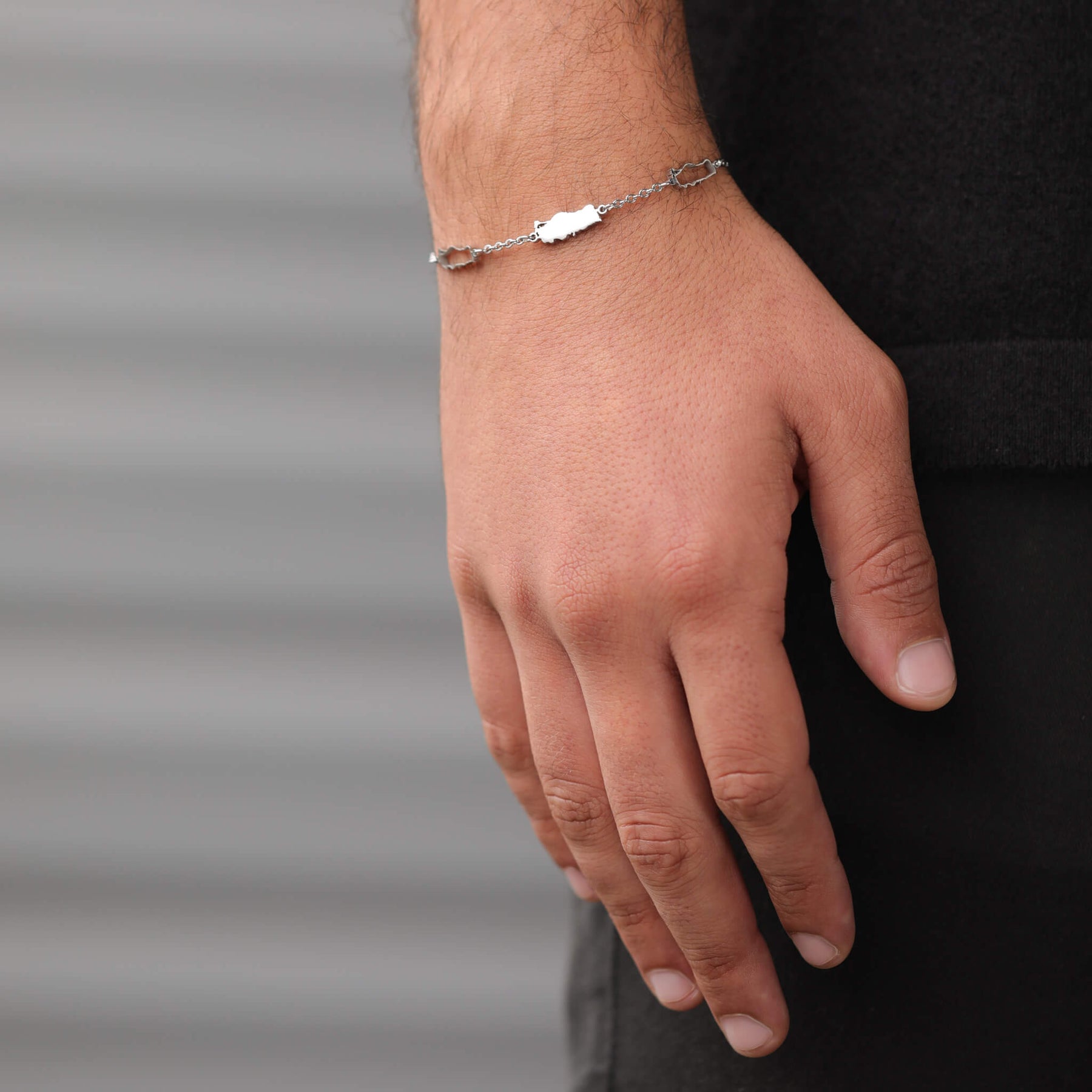 Türkei Landkarten Armband getragen am Model