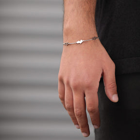 Tunesien Landkarten Armband getragen am Model