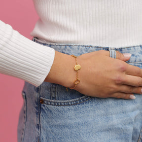 Mazedonien Silhouette Landkarten Armband am Model