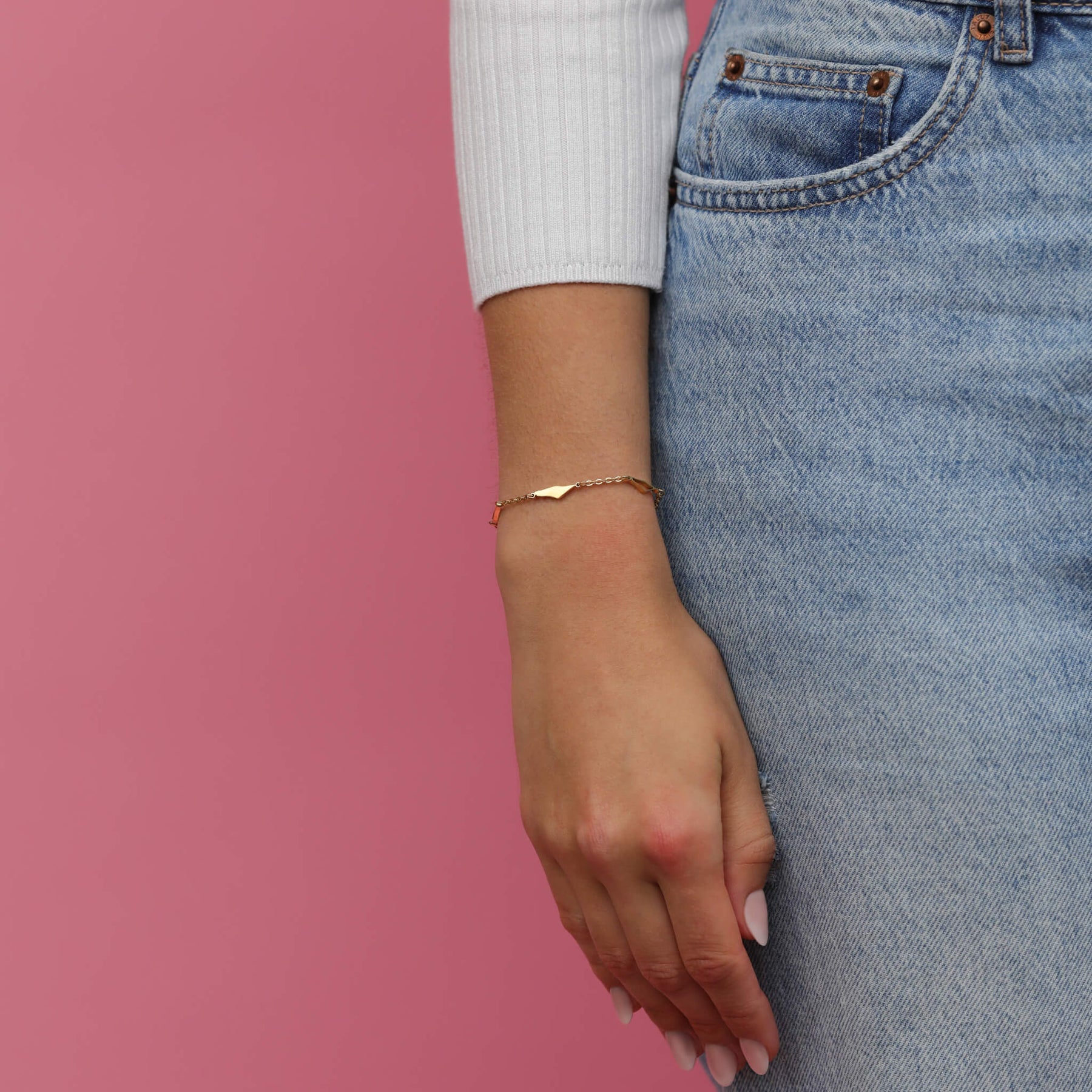 Palästina Silhouette Landkarten Armband am Model