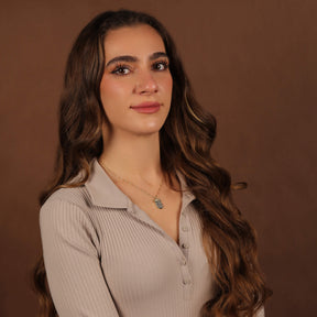 Kroatien Wappen Kette Damen am Model