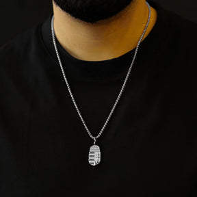 Ungarn Wappen Kette Herren getragen am Model