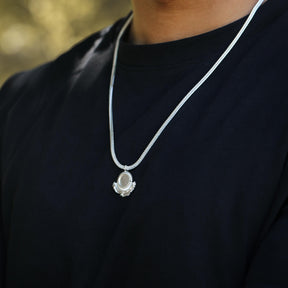 Kasachstan Adler Wappen Kette Herren getragen am Model