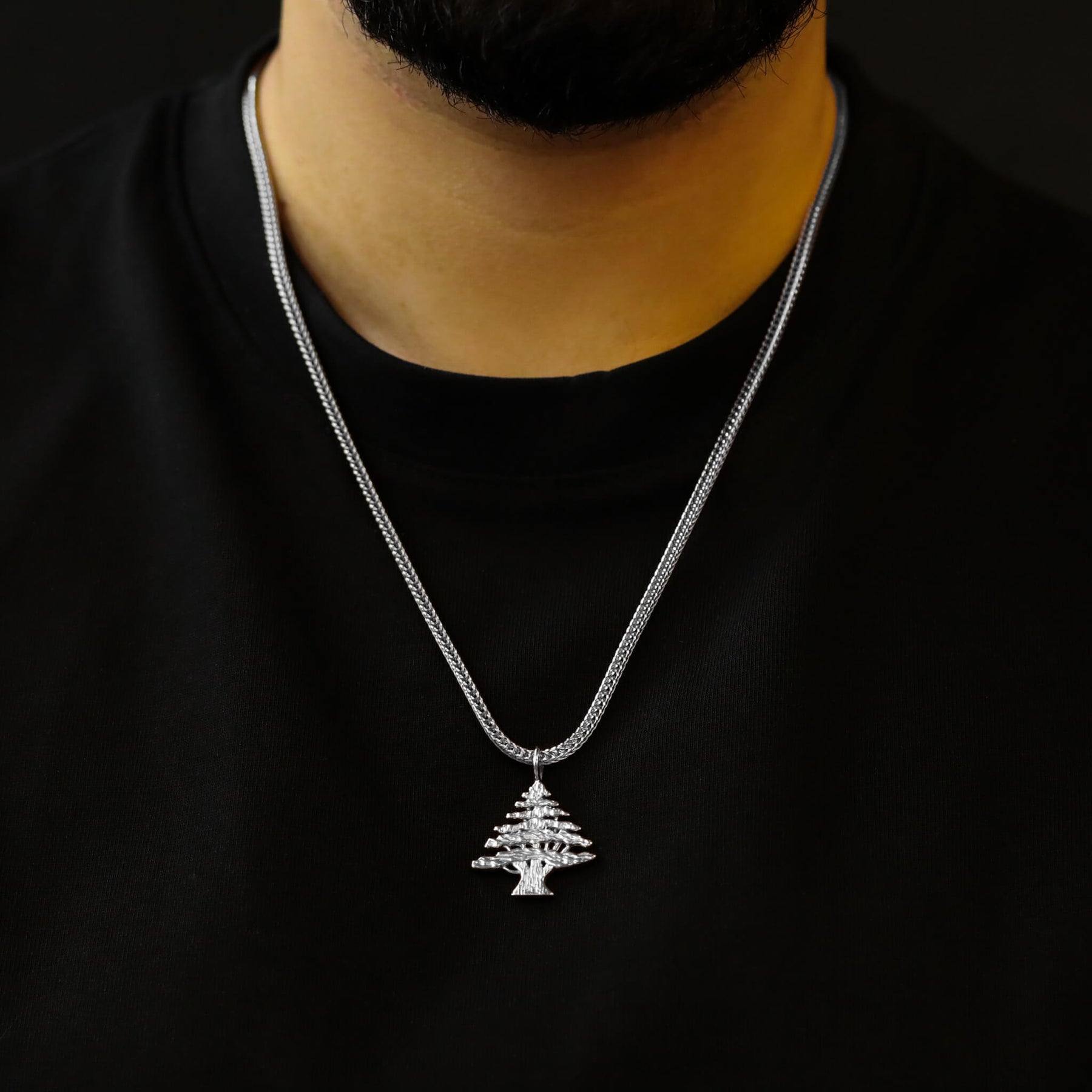 Libanon Wappen Kette Herren am Model
