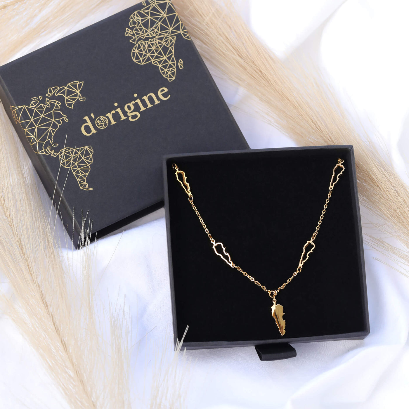 Libanon 5-Anhänger Kette Damen 18K Gold – Landkarte