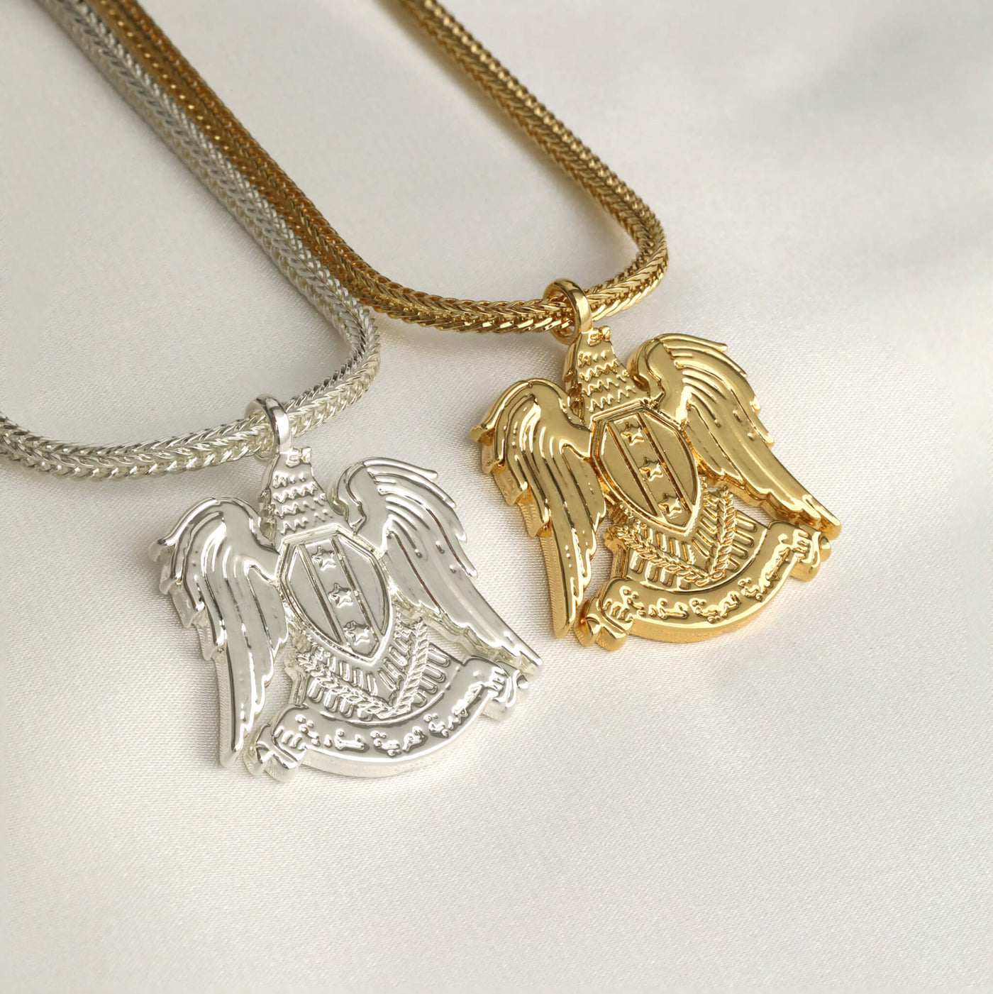Syrien Wappen Kette Herren 18K Gold – Adler