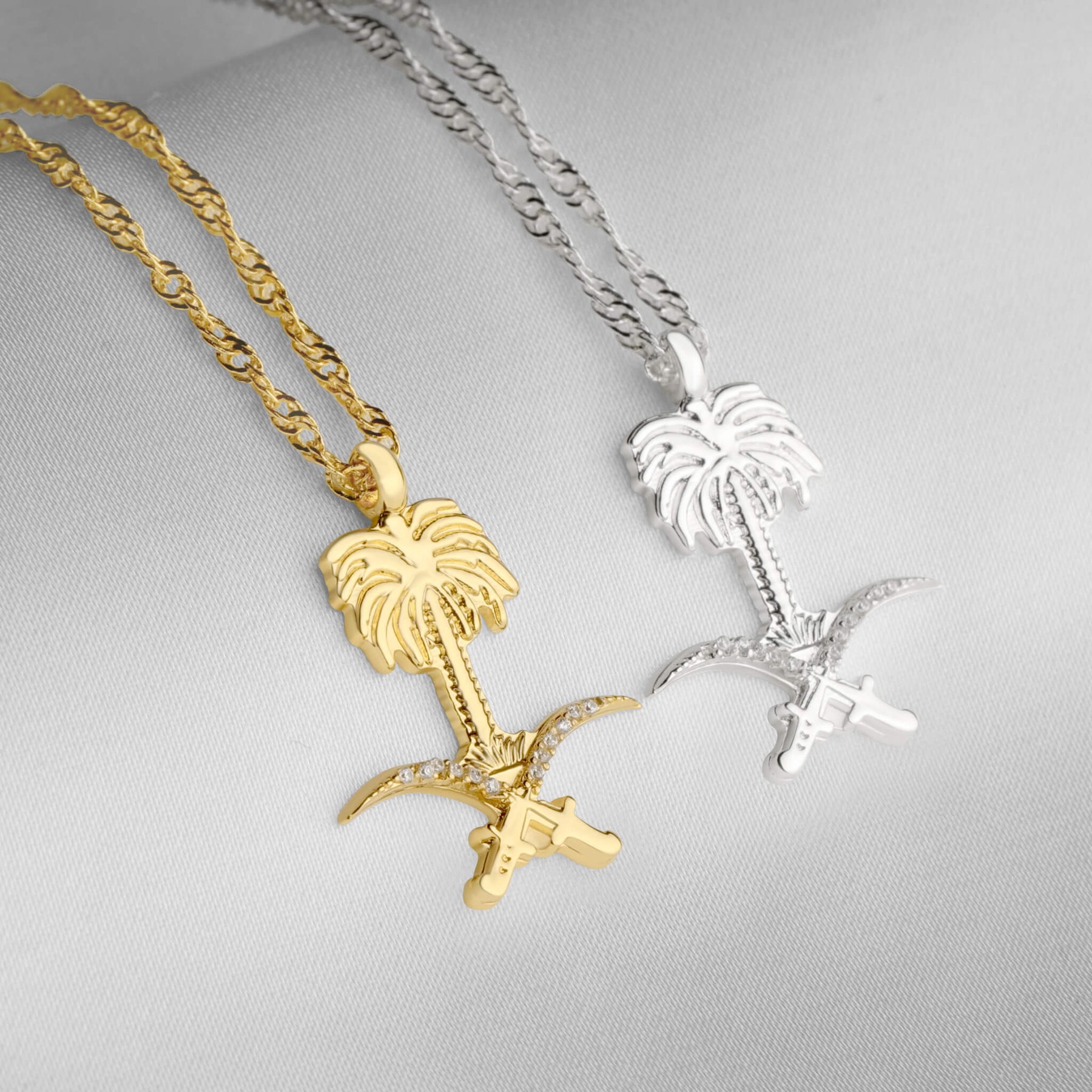 Saudi Arabia Emblem Necklace Women 18K Gold – Sword