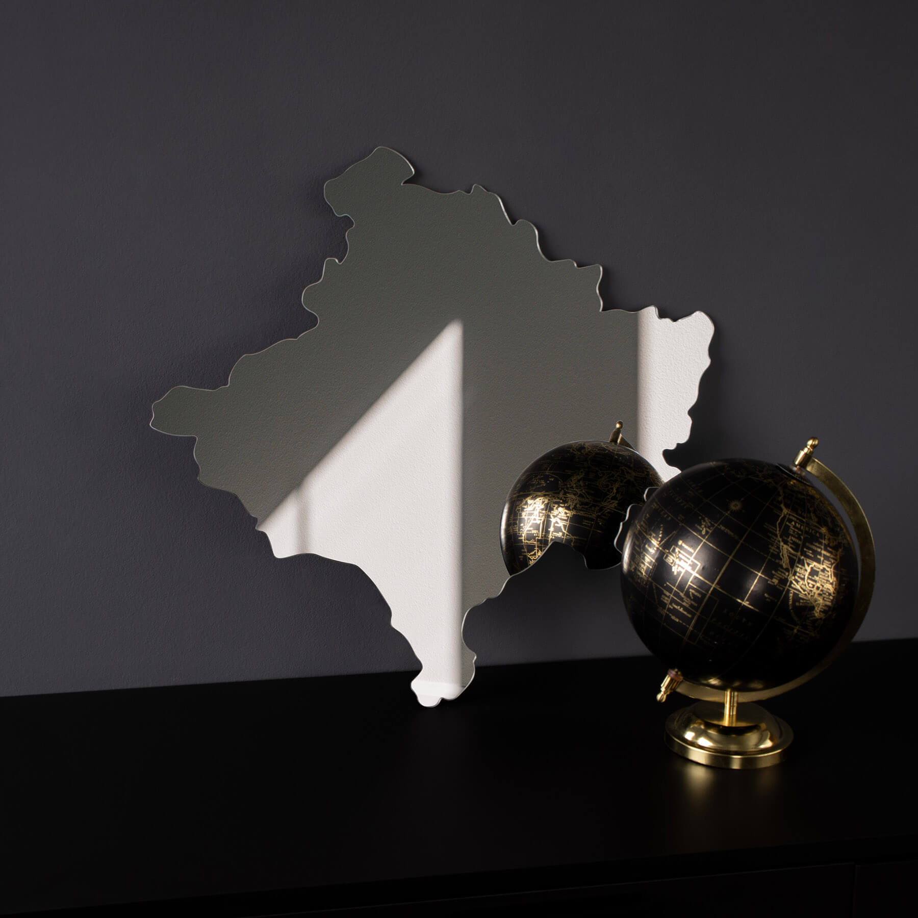 Kosovo Silhouette Spiegel Acrylglas | d'origine