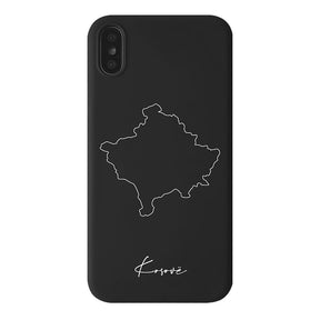 Kosovo Handyhülle für iPhone X, XS und XR – Rückseite mit Landkarte und Schriftzug