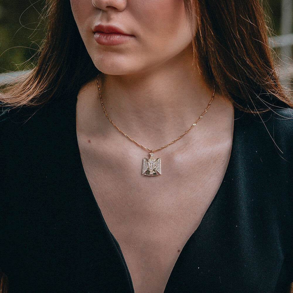 Palästina Wappen Kette Damen getragen am Model